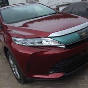 Toyota Harrier 2017 Leather Sunroof 34,000 Kms (SOLD!)