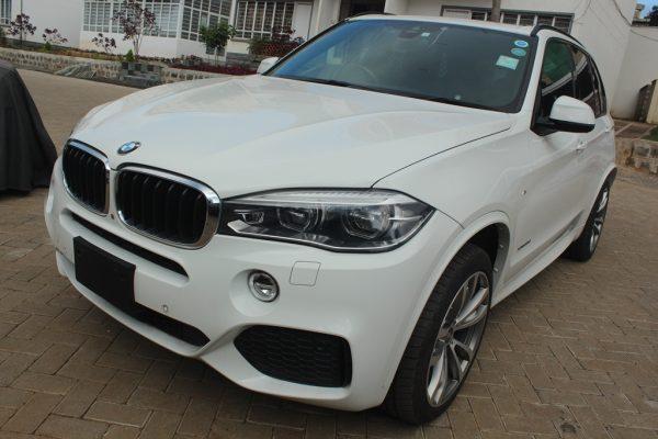 BMW X5 X35d M Sport Sunroof Harman Kardon 2017 85,000 Kms - Image 2