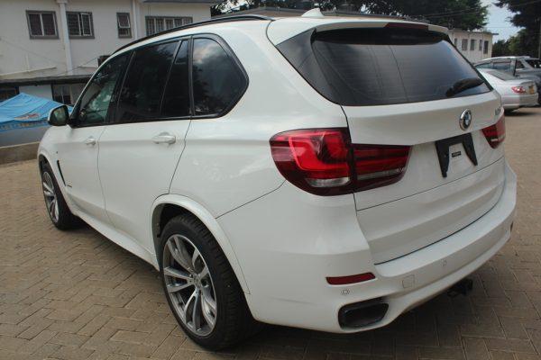 BMW X5 X35d M Sport Sunroof Harman Kardon 2017 85,000 Kms - Image 4