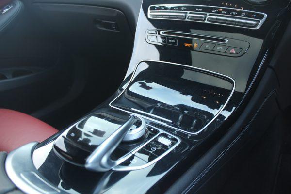 Mercedes Benz GLC 220d 4Matic Leather Sunroof 2018 28k Kms - Image 6