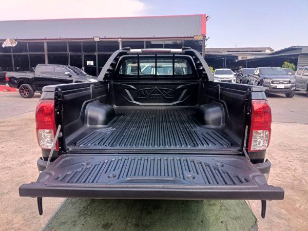 Toyota Hilux Revo 2400cc Single cab 2WD pickup Hi lift, 2018 90,000 Kms (SOLD!) - Image 12