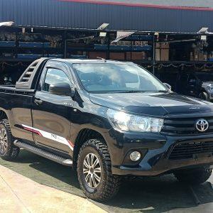 Toyota Hilux Revo 2400cc Single cab 2WD pickup Hi lift, 2018 90,000 Kms (SOLD!)