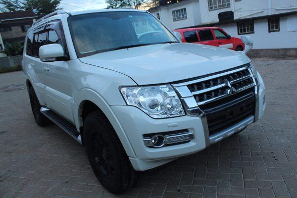 Mitsubishi Pajero Exceed V93W 2018 128,000 Kms