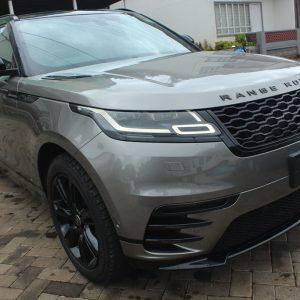 Range Rover Velar R Dynamic 250S AWD 2018 Glass roof 38,000 Kms
