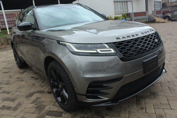 Range Rover Velar R Dynamic 250S AWD 2018 Glass roof 38,000 Kms