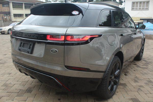 Range Rover Velar R Dynamic 250S AWD 2018 Glass roof 38,000 Kms - Image 3
