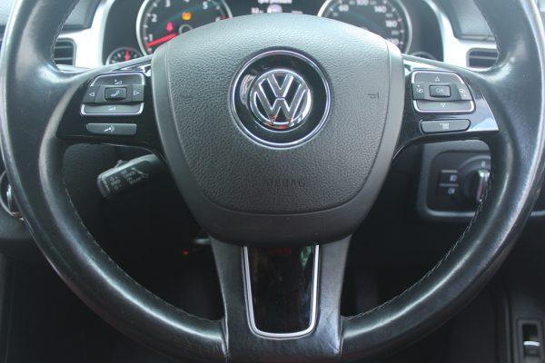 VW Touareg V6 3.6 FSi Blue Motion 2014 78,000 Kms - Image 9