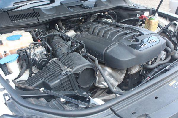VW Touareg V6 3.6 FSi Blue Motion 2014 78,000 Kms - Image 18