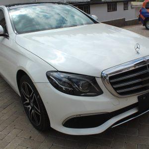 Mercedes E400 4 Matic Leather, Sunroof, 2017 65,000 Kms