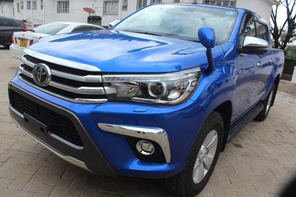 Toyota Hilux Z Double Cab 4WD 2018 40,000 Kms (SOLD!!!) - Image 2