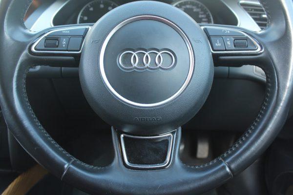 Audi A4 All Road Quattro Leather 2014 105,000 Kms - Image 8