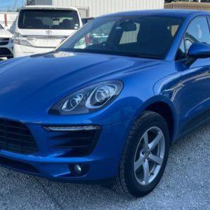 Porsche Macan 2017 Leather Sunroof 49,000 Kms