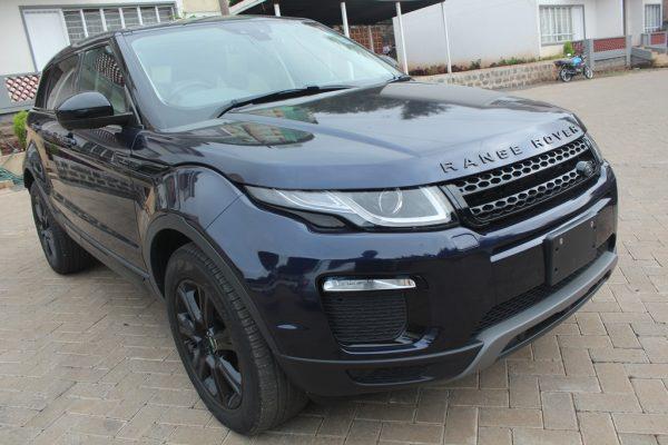 Range Rover Evoque Alloys Leather Sunroof 2018 19,000 Kms