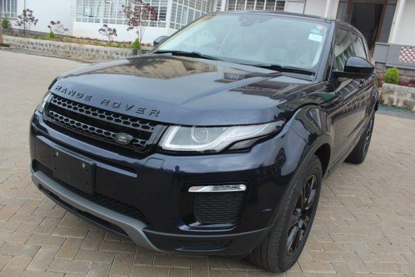 Range Rover Evoque Alloys Leather Sunroof 2018 19,000 Kms - Image 2