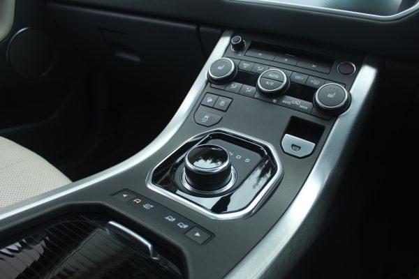 Range Rover Evoque Alloys Leather Sunroof 2018 19,000 Kms - Image 6
