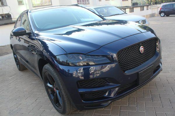 Jaguar F Pace Alloys 2017 Leather Sunroof 74,000 Kms