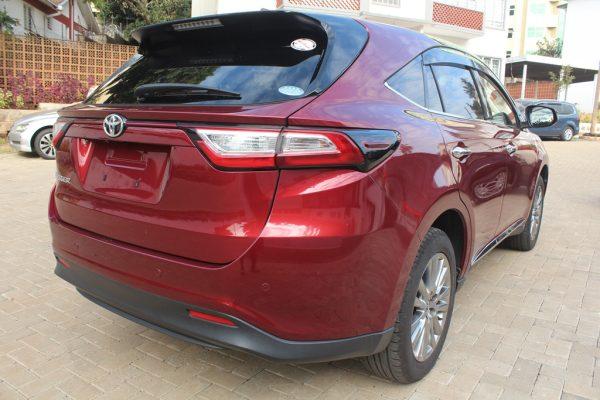 Toyota Harrier Premium 2.0 Leather Sunroof 57,000 Kms - Image 3