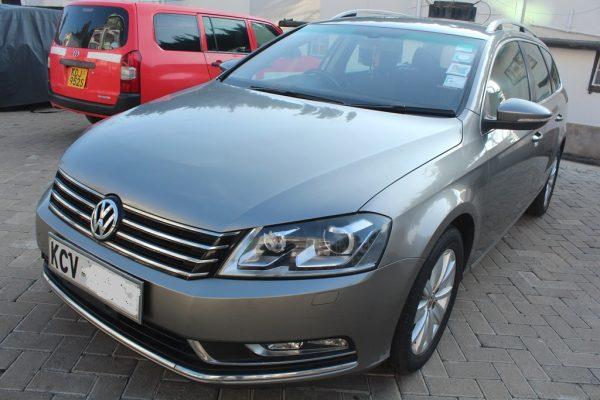 Volkswagen Passat Variant 2012 95,000 Kms - Image 2