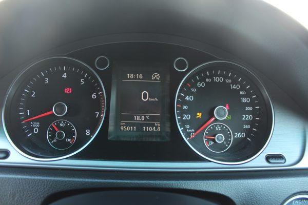 Volkswagen Passat Variant 2012 95,000 Kms - Image 11