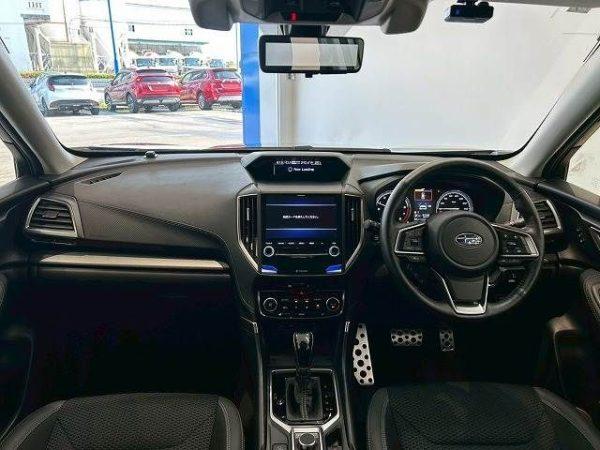 Subaru Forester Premium 2.5l Alloys Roof rails, Spoiler, Leather 2018 32,000 Kms (SOLD!) - Image 10