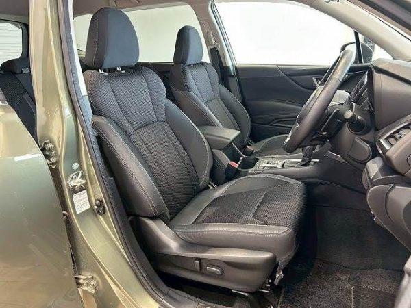 Subaru Forester Premium 2.5l Alloys Roof rails, Spoiler, Leather 2018 32,000 Kms (SOLD!) - Image 16