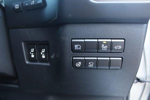 Lexus NX300 Sunroof 2018 34,000 Kms - Image 13