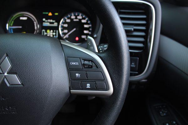 Mitsubishi Outlander PHEV 2015, 70,000 Kms - Image 12