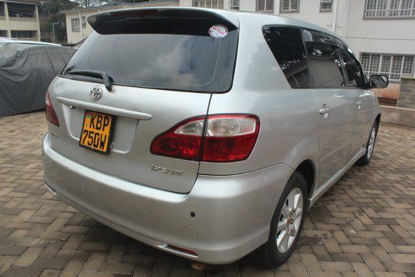 Toyota Ipsum Silver 2004 - Image 3