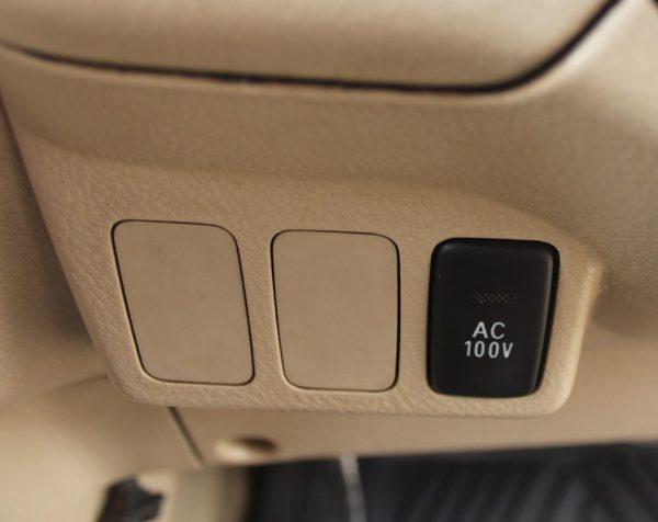 Toyota Ipsum Silver 2004 - Image 7