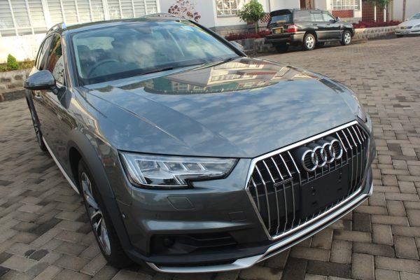 Audi A4 All Road Quattro Beige Leather Panaromic Sunroof 2018 60,000 Kms