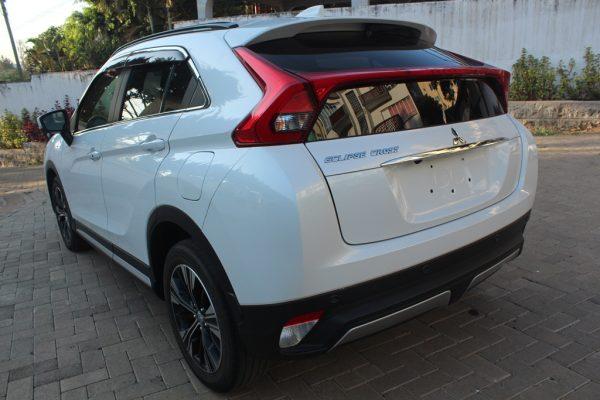 Mitsubishi Eclipse Cross SUV Alloys Sunroof 2018 30,000 Kms - Image 4