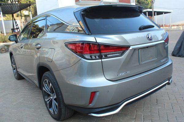 Lexus RX450hL Hybrid 2021 Leather Alloys Sunroof 12,000 Kms - Image 4