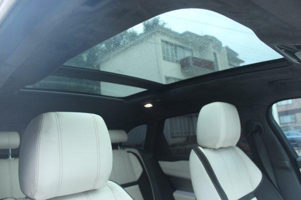Range Rover Velar D300 SE 2017 Diesel Leather Sunroof 90,000 Kms - Image 8