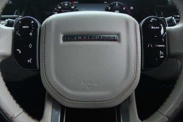 Range Rover Velar D300 SE 2017 Diesel Leather Sunroof 90,000 Kms - Image 9