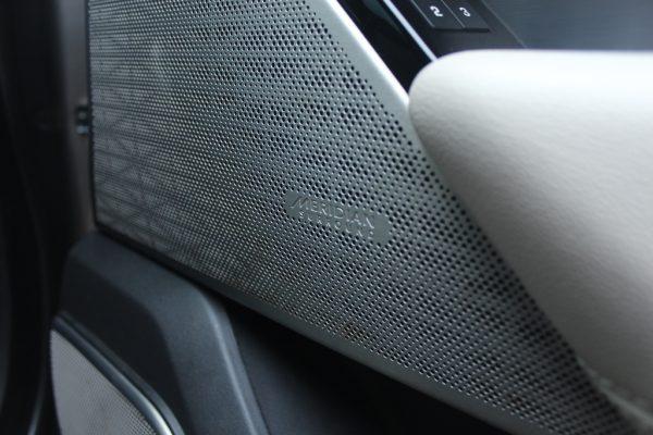 Range Rover Velar D300 SE 2017 Diesel Leather Sunroof 90,000 Kms - Image 11