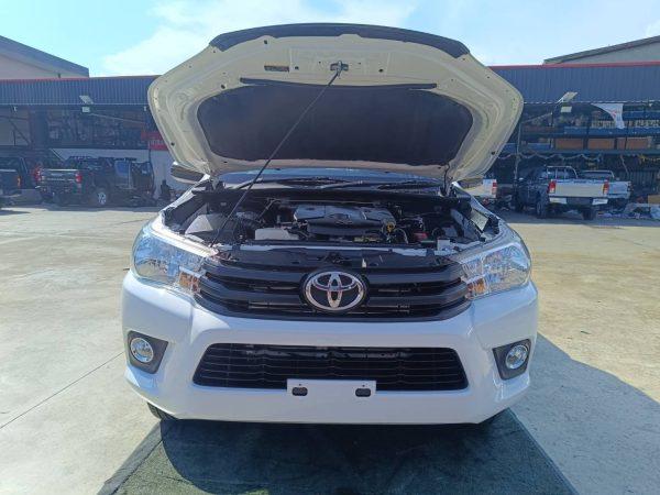 Toyota Hilux Revo 2800cc Single cab 4WD pickup 2018 130,000 Kms (SOLD!) - Image 14