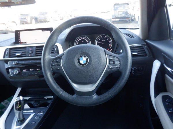 BMW 118i 2018 Leather 48,000 Kms - Image 5