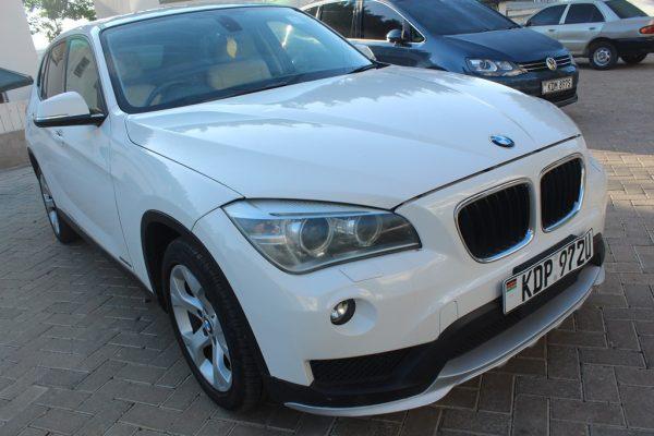 BMW X1 S DRIVE 18i 2015 Leather 70,000 Kms